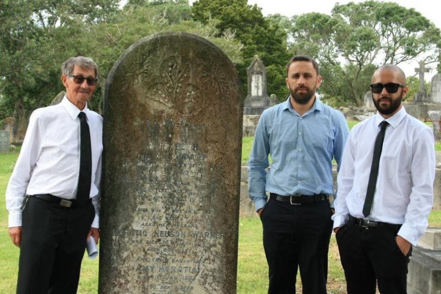 Elizabeth Warner, Auckland with Morell Metcalf &amp; sons (2)